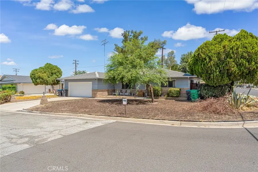 40490 Melrose Avenue, Hemet, CA 92544 - #2