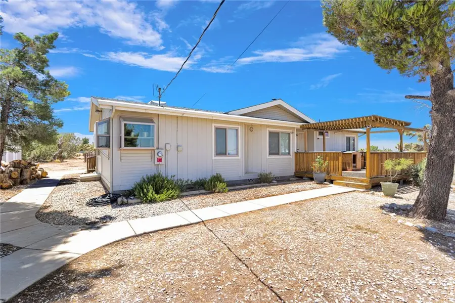 10636 Acanthus Street, Phelan, CA 92371 - #3
