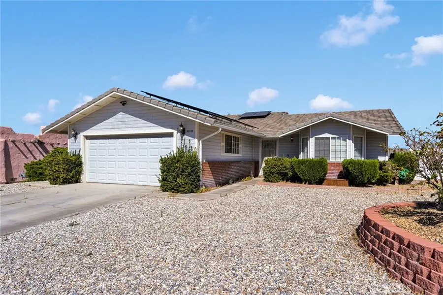 26499 Topsail Lane, Helendale, CA 92342 - #2