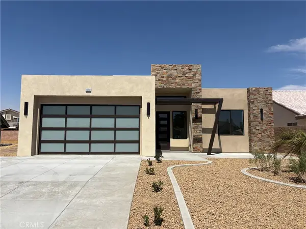 18310 Lakeview Drive, Victorville, CA 92395
