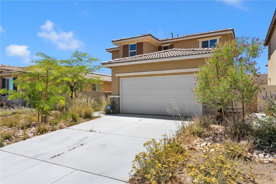 13097 Lancaster, Hesperia, CA 92344 - #3