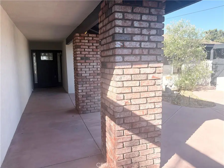16980 Molino Drive, Victorville, CA 92395 - #2