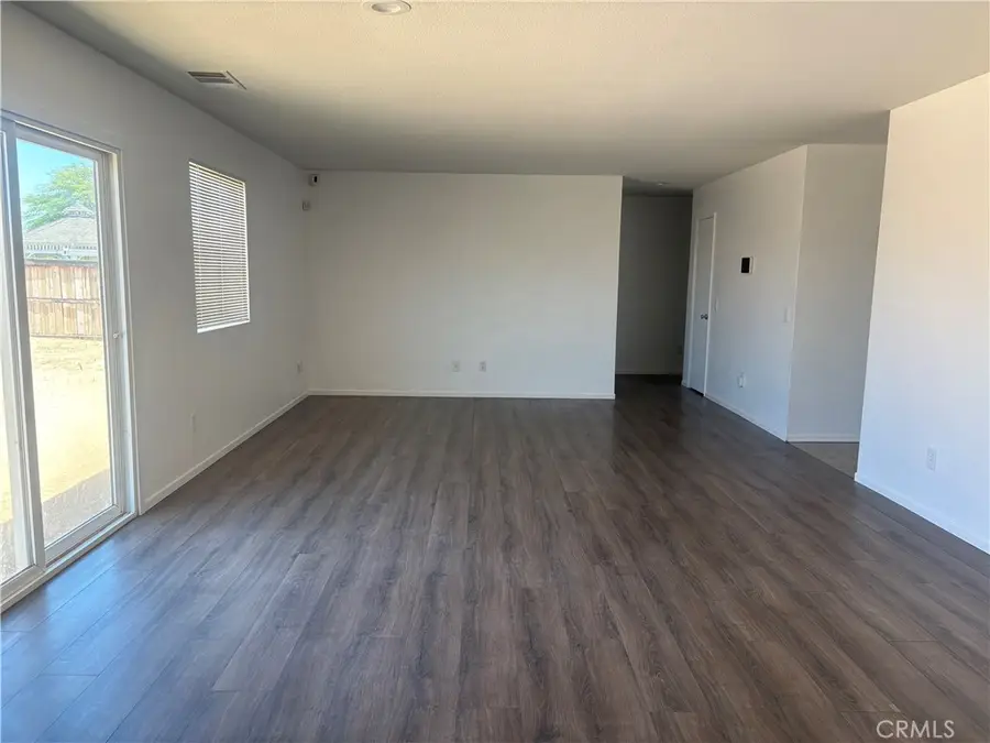 16562 Jasmine Street, Victorville, CA 92395 - #3