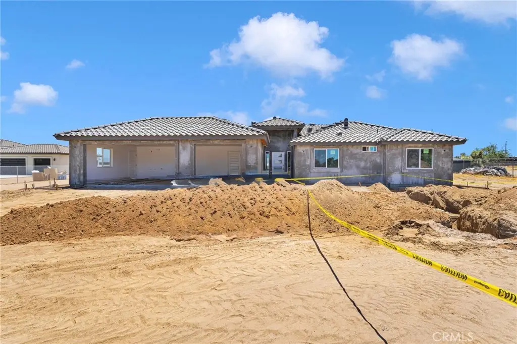 15025 Olive St, Hesperia, CA 92345 - #1
