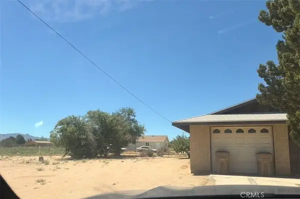 9387 8th Avenue, Hesperia, CA 92345