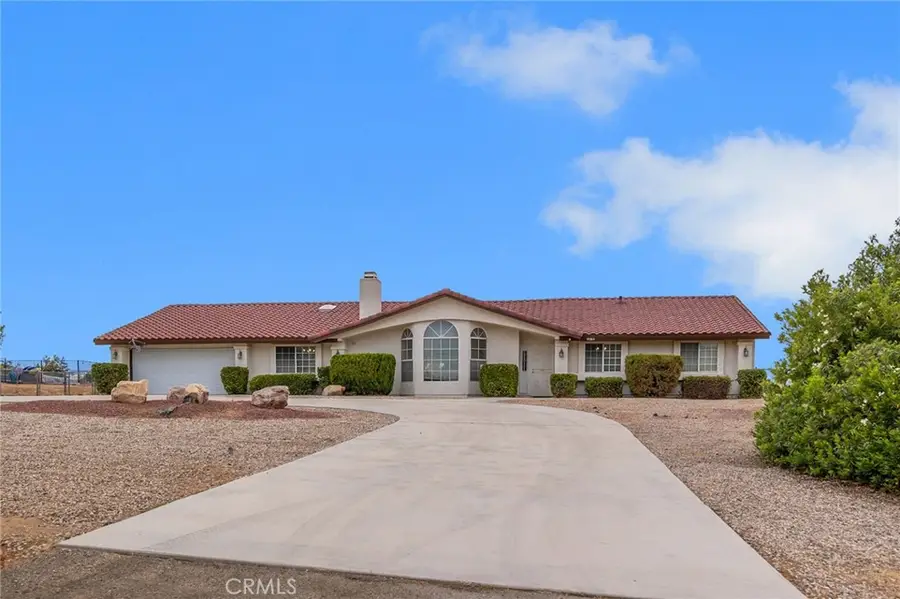 18664 Plumas, Hesperia, CA 92345 - #2
