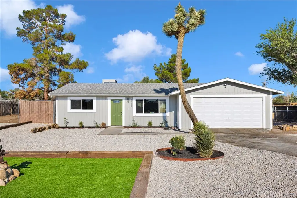 18282 Manzanita, Hesperia, CA 92345 - #1