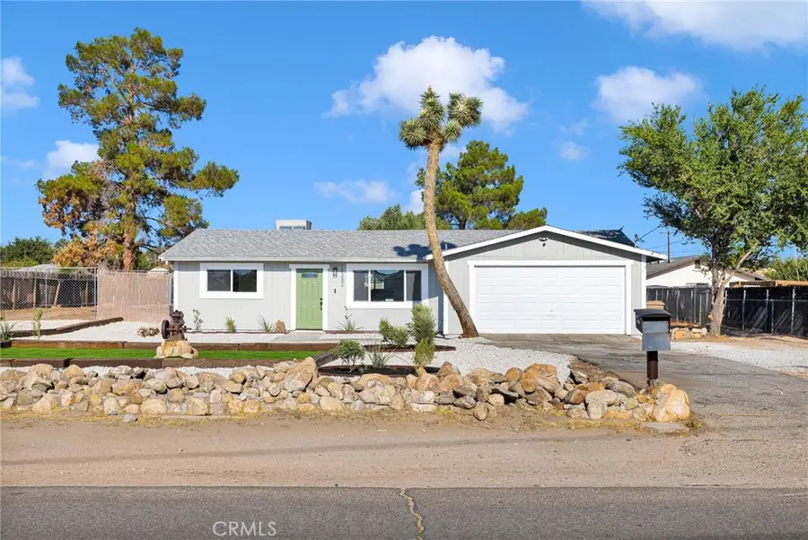 18282 Manzanita, Hesperia, CA 92345 - #2