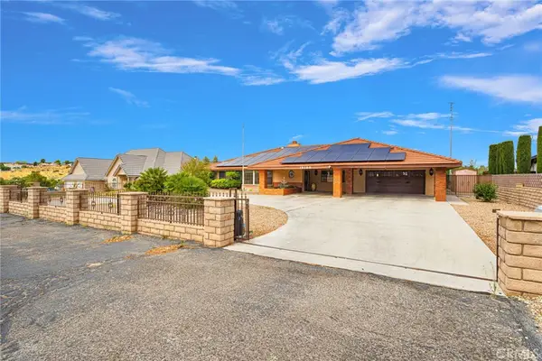 18186 Bangor Avenue, Hesperia, CA 92345