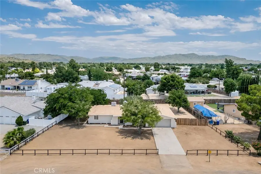 13913 Cronese Road, Apple Valley, CA 92307 - #2