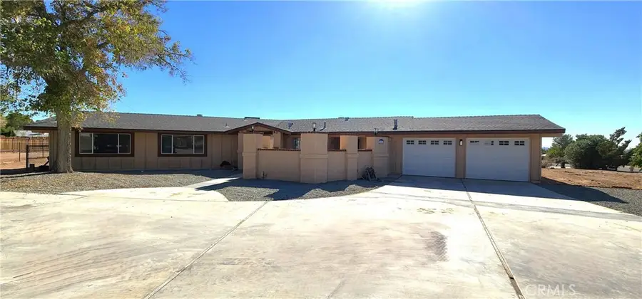 16257 Saint Timothy Road, Apple Valley, CA 92307 - #3