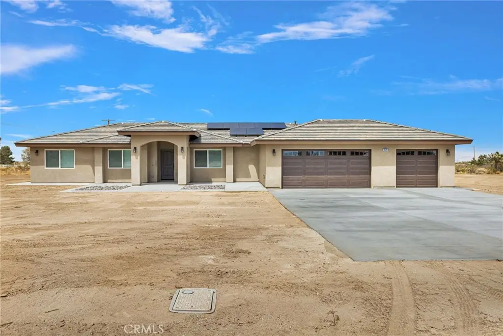 10520 Mono Road, Phelan, CA 92371 - #1