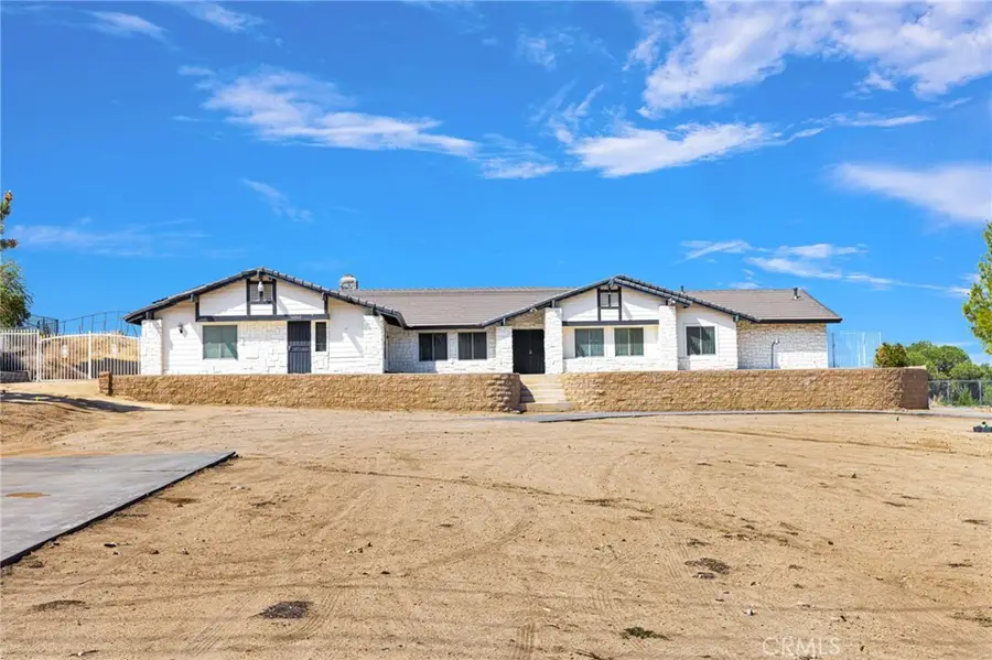 14942 Riverside Drive, Apple Valley, CA 92307 - #2