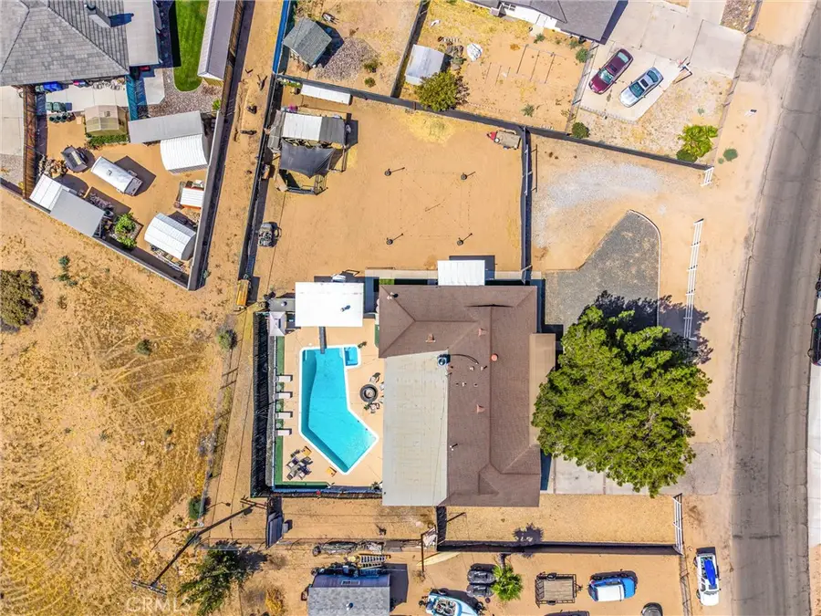 19185 Shoshonee, Apple Valley, CA 92307 - #2