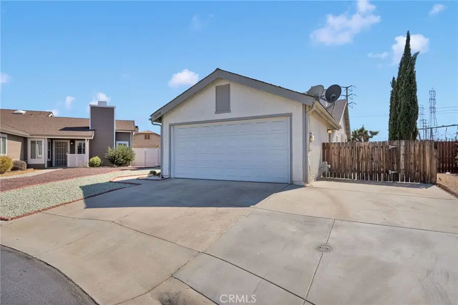 9104 Aspenwood, Hesperia, CA 92344 - #2