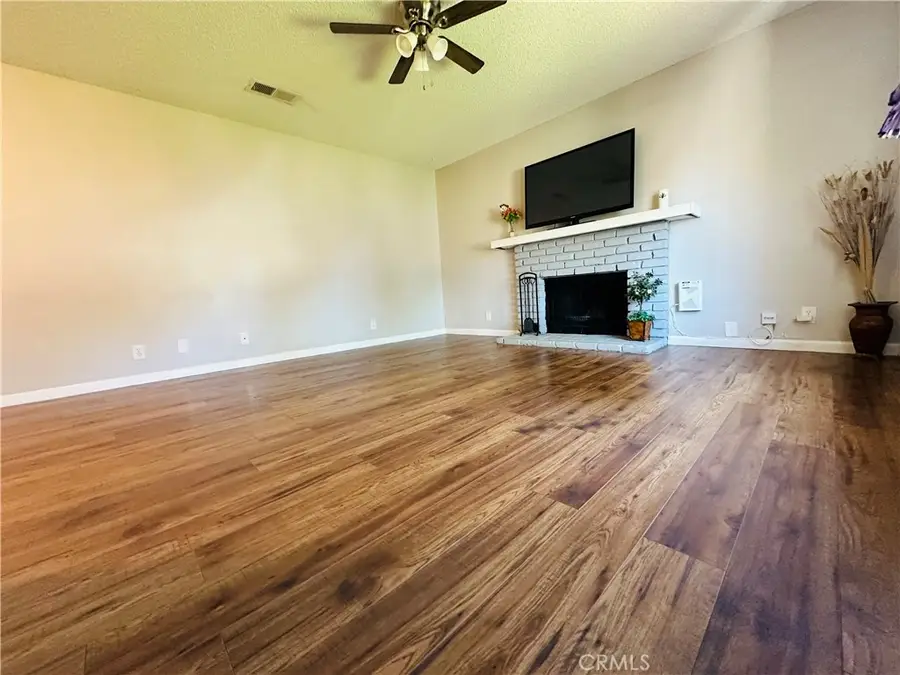 44419 Watford Ave, Lancaster, CA 93535 - #3