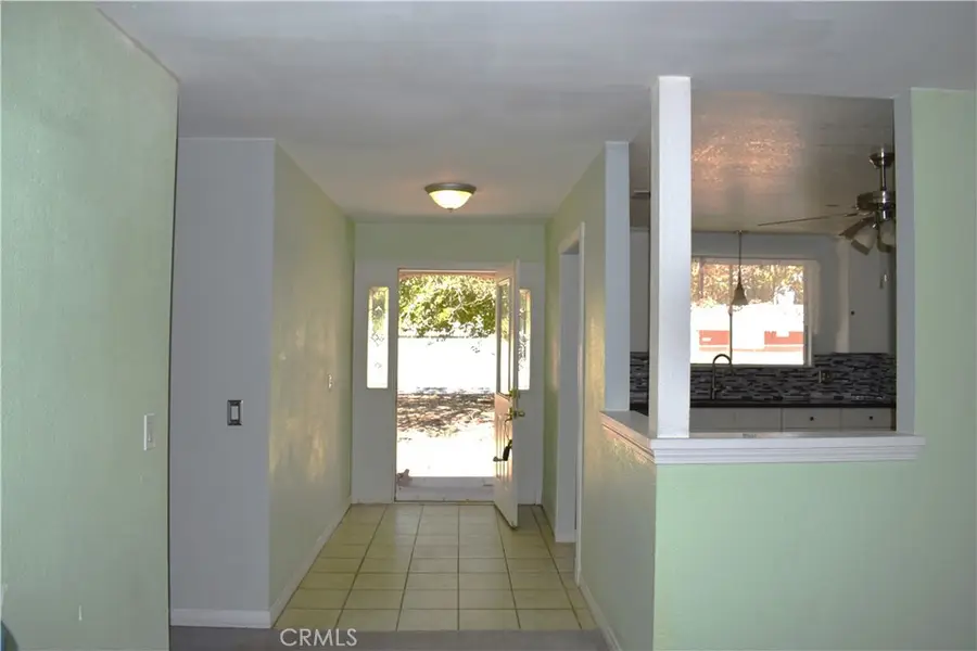 12566 Iroquois, Apple Valley, CA 92308 - #2