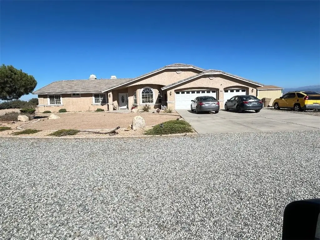 10928 Lantry Lane, Oak Hills, CA 92344 - #1