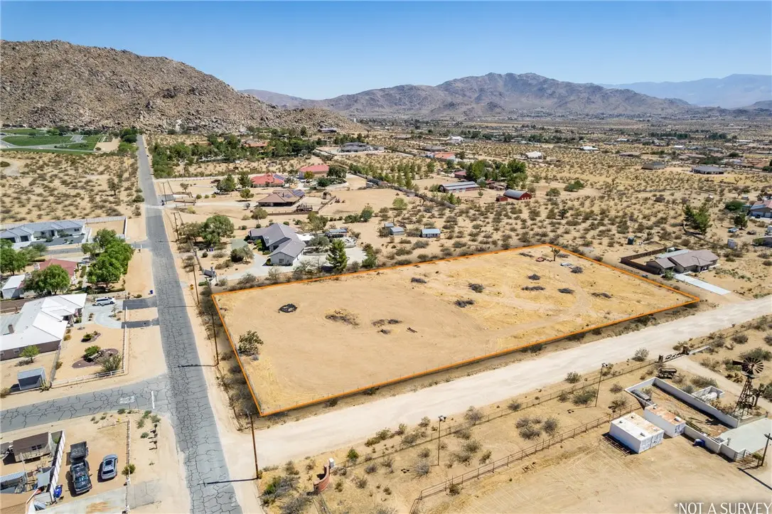 23595 Waalew Road, Apple Valley, CA 92307 - #1
