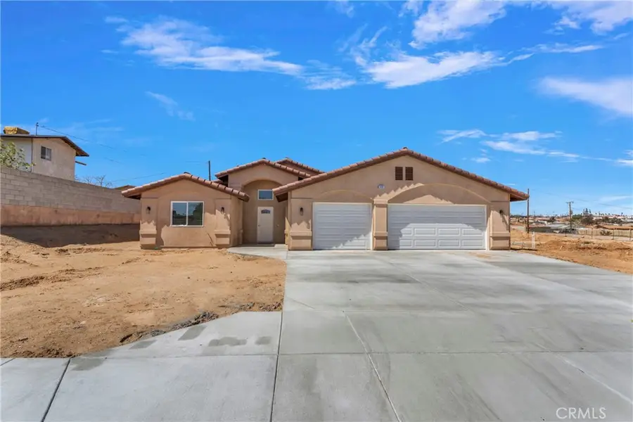 1220 Savanna Drive, Barstow, CA 92311 - #2