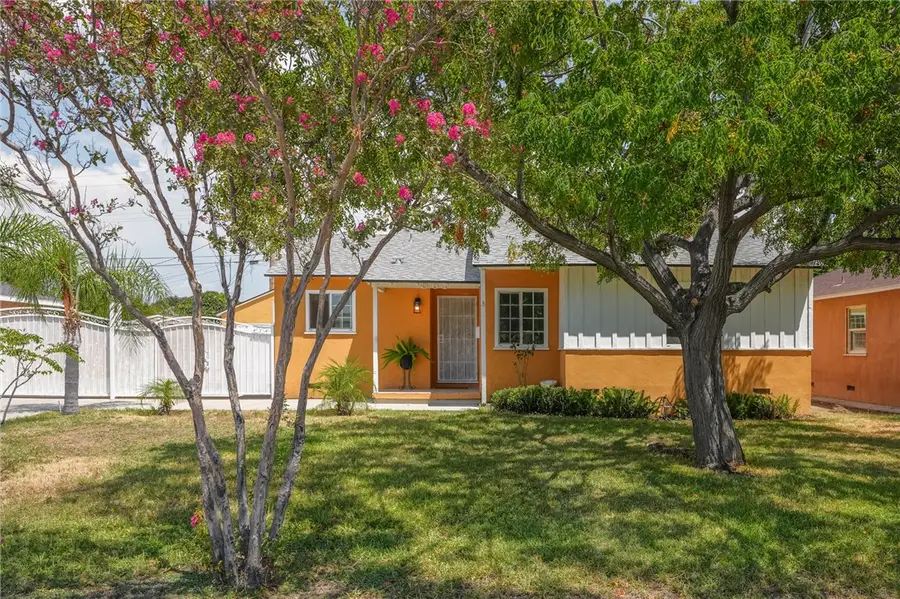 561 N Park, Rialto, CA 92376 - #2