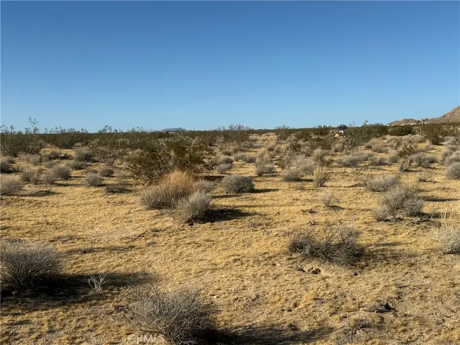 7 H Road, Lucerne Valley, CA 93256 - #2
