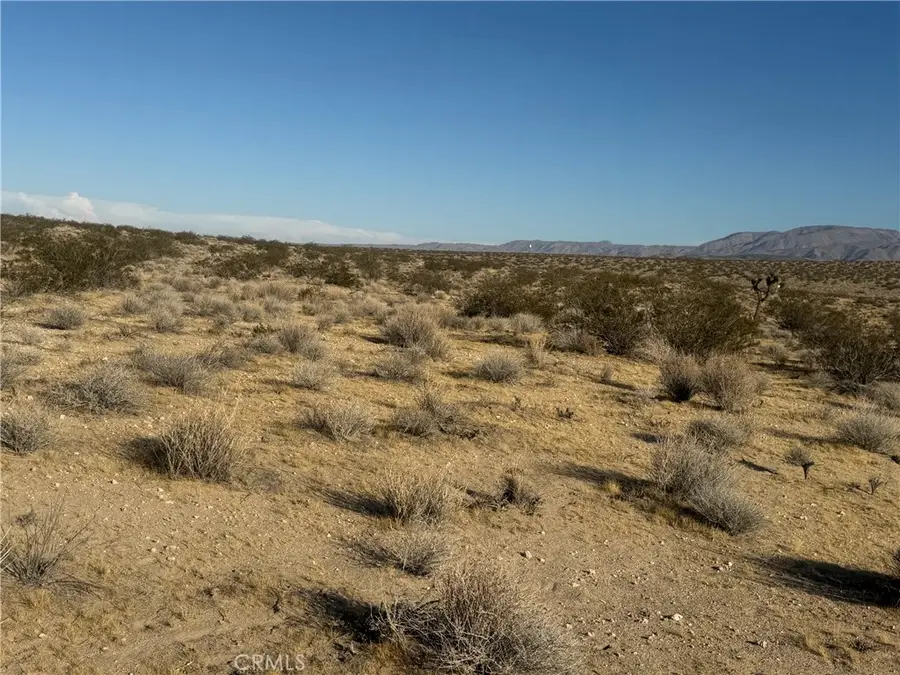 7 H Road, Lucerne Valley, CA 93256 - #3