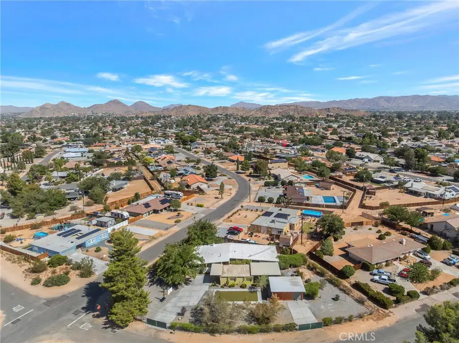 19964 Nowata, Apple Valley, CA 92307 - #3