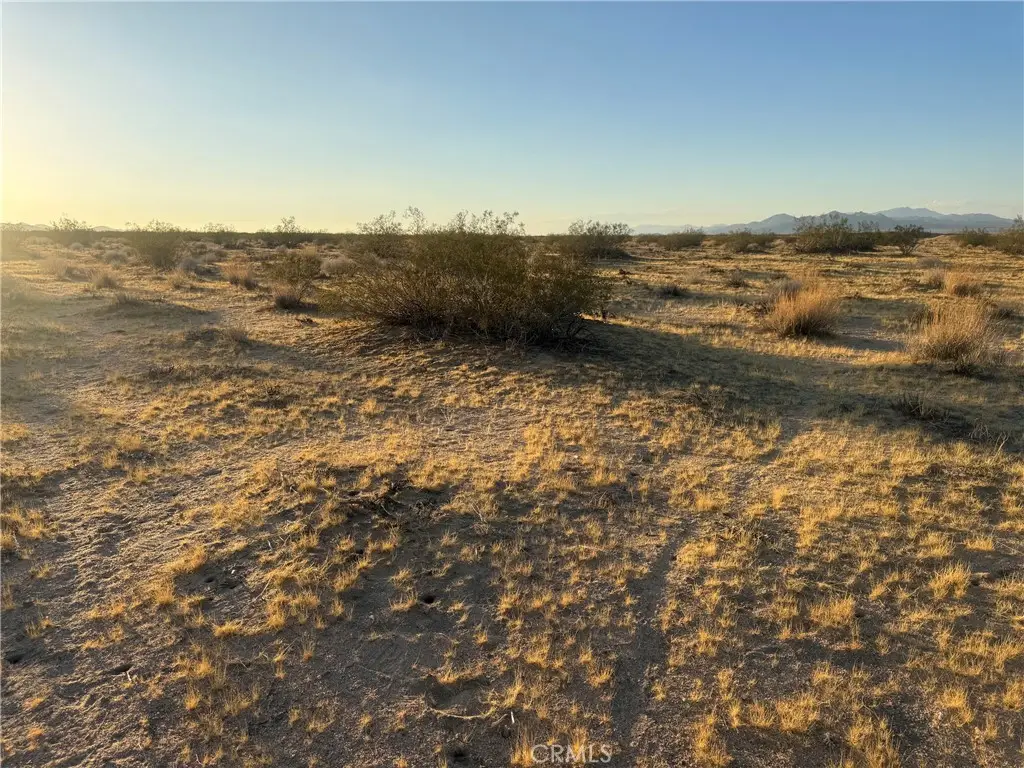 1 Swanee Road, Lucerne Valley, CA 92356 - #1