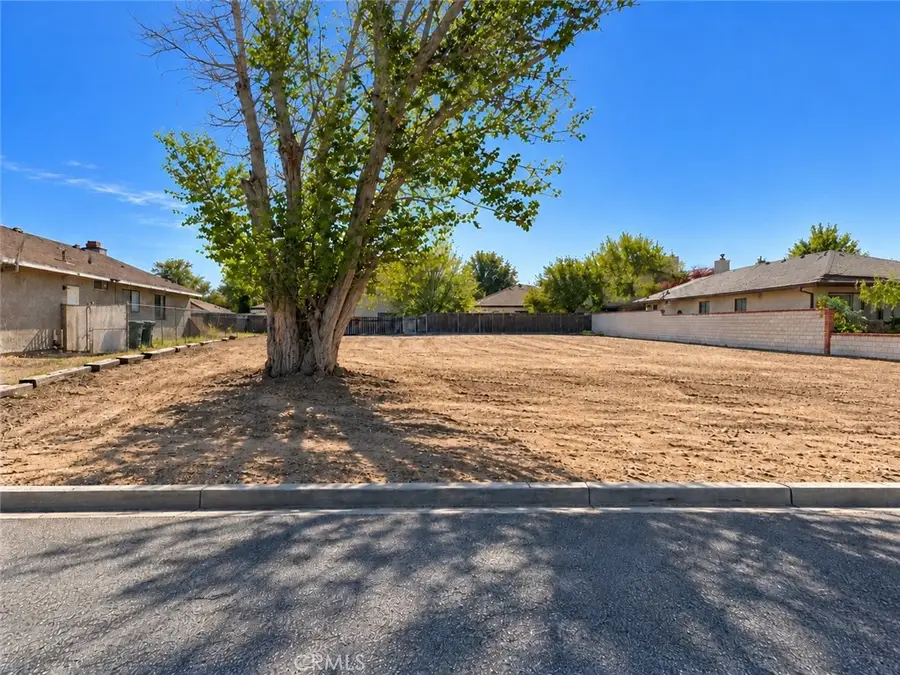 13450 Driftwood Drive, Victorville, CA 92395 - #3