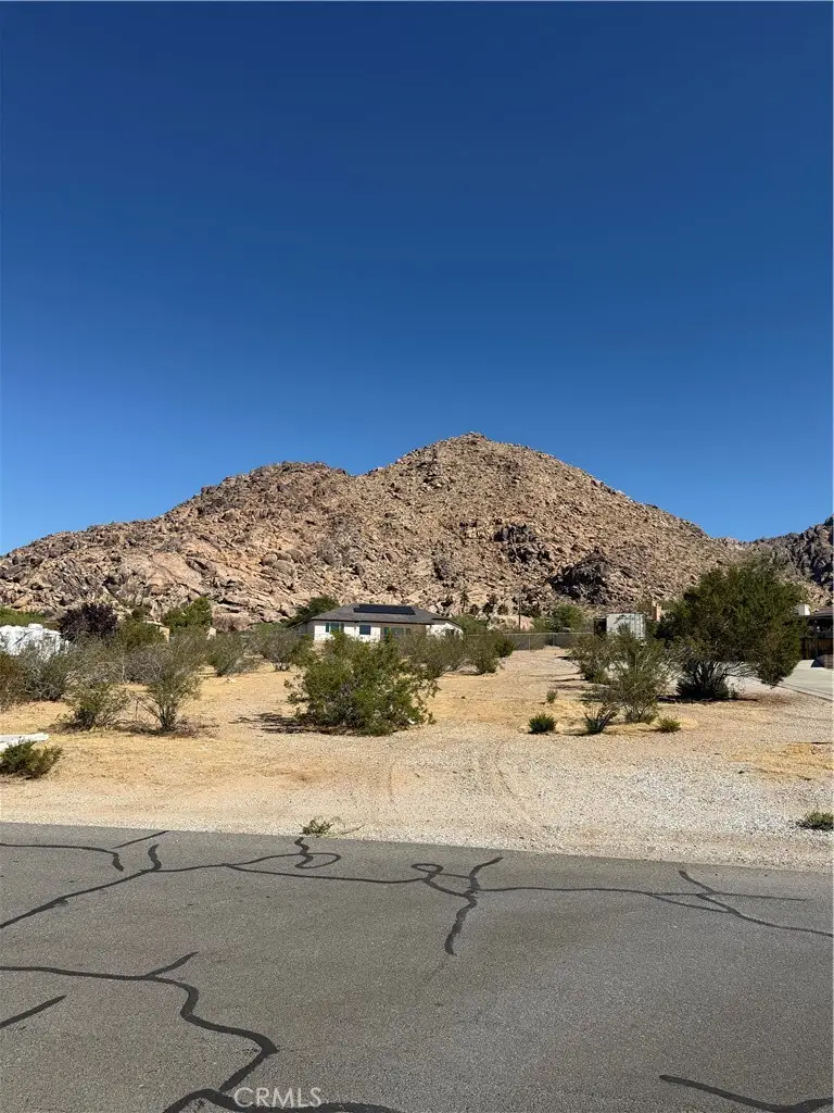 23372 Taos, Apple Valley, CA 92307 - #2