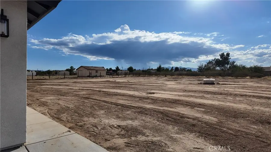 15271 Sycamore St., Hesperia, CA 92345 - #3