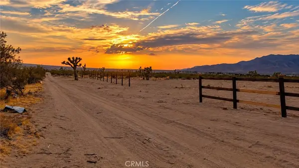 2 Akron, Lucerne Valley, CA 92356