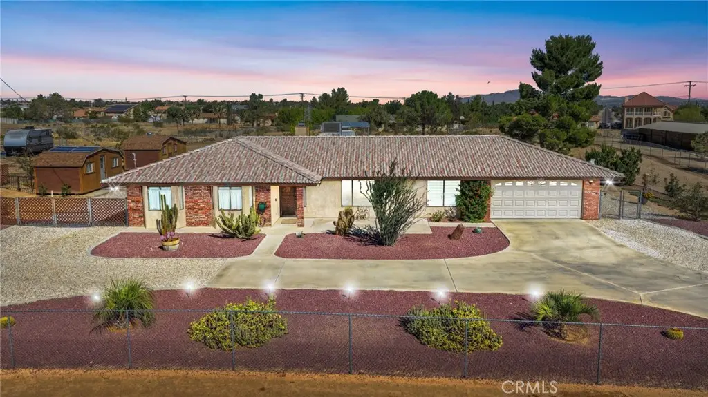 18494 Mojave, Hesperia, CA 92345 - #1