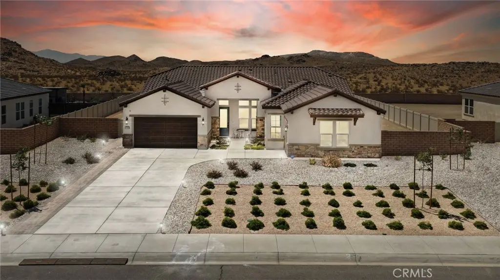 17220 Ta-ki-pi, Apple Valley, CA 92307 - #1