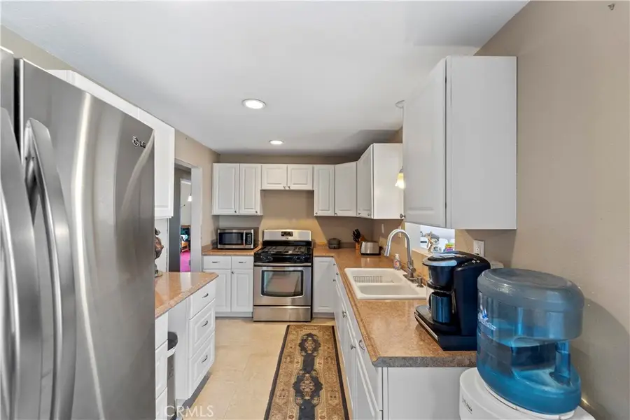 25088 Agate Road, Barstow, CA 92311 - #2