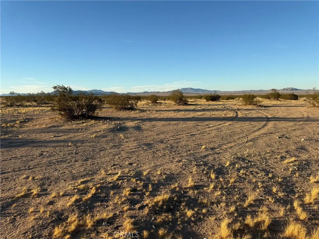 5 Swanee Road, Lucerne Valley, CA 92356 - #1