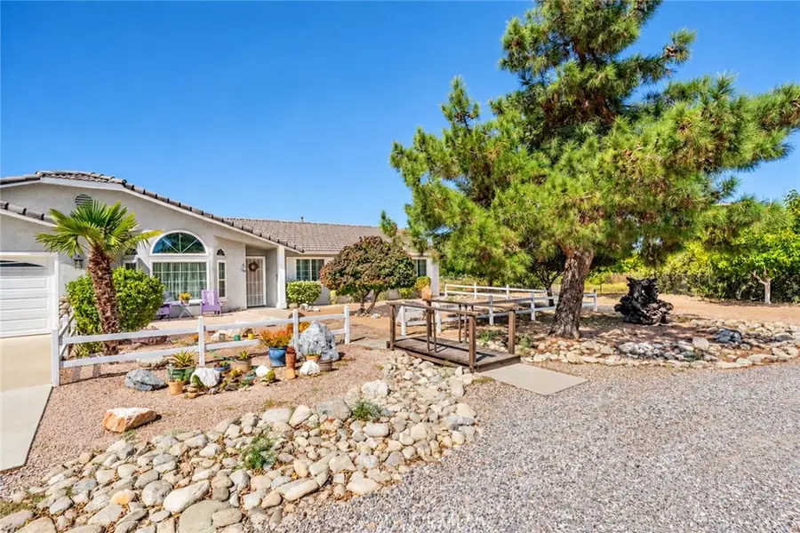 9030 Verbena Road, Oak Hills, CA 92344 - #2