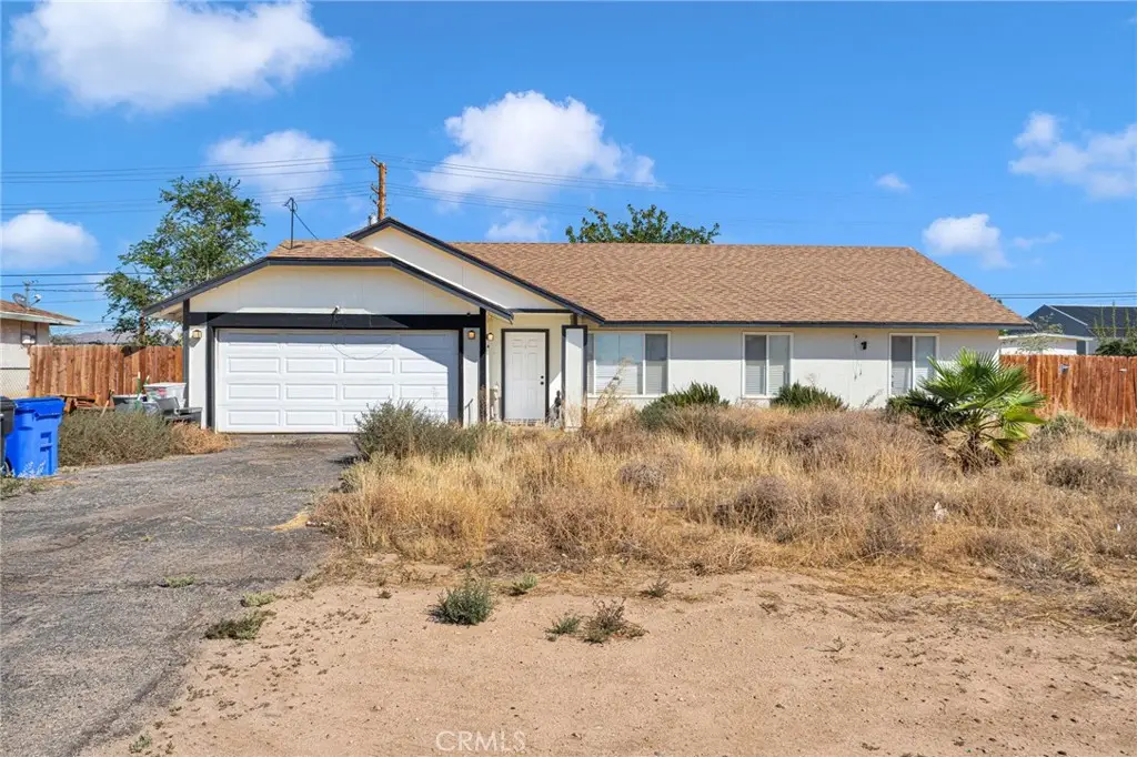 11425 Kiowa Road, Apple Valley, CA 92308 - #1