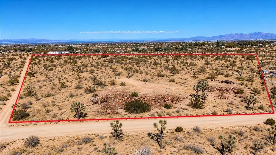 5861 Sunset Road, Phelan, CA 92371 - #2