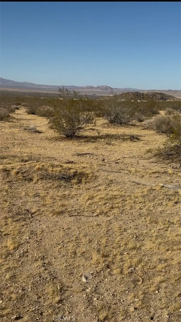 1 Manzanita Drive, Lucerne Valley, CA 92356