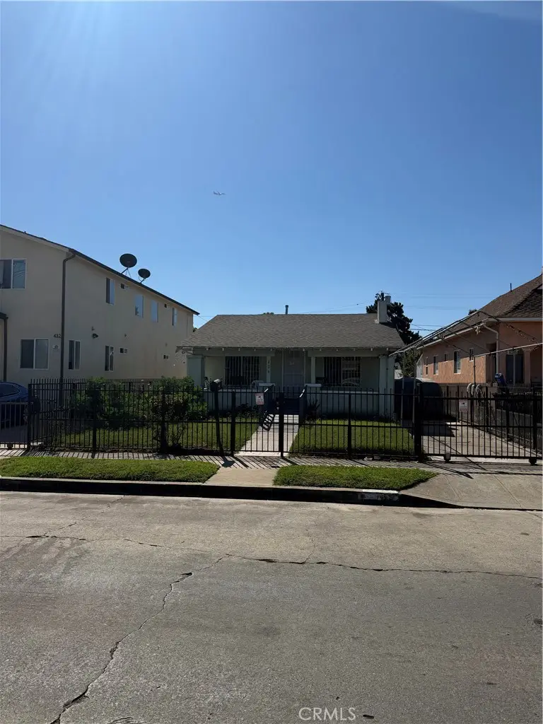 426 E 83rd, Los Angeles, CA 90003 - #2