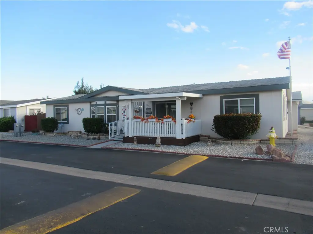 21621 Sandia Road #33, Apple Valley, CA 92308 - #1