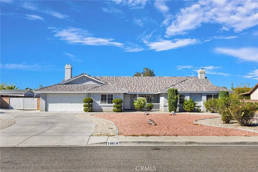 13814 Cuyamaca Road, Apple Valley, CA 92307 - #2
