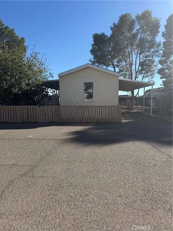 18772 Bellflower Street #8, Adelanto, CA 92301