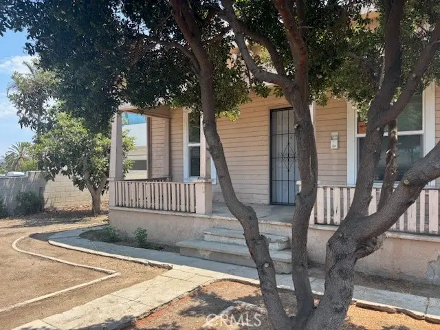 115 N Victoria Avenue, Corona, CA 92879 - Image #2