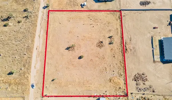 8785 Bonanza Road, Phelan, CA 92371