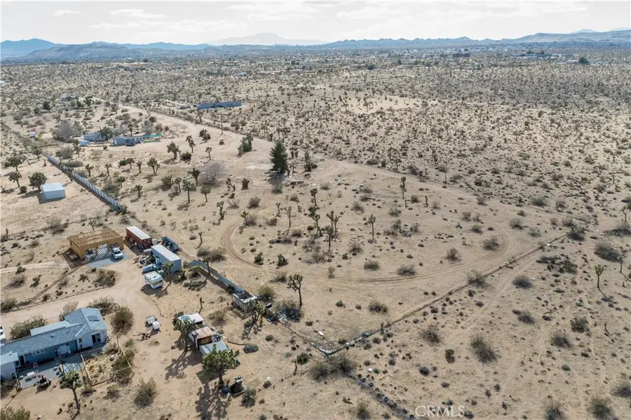 3155 Thermal Lane, Yucca Valley, CA 92284 - #3