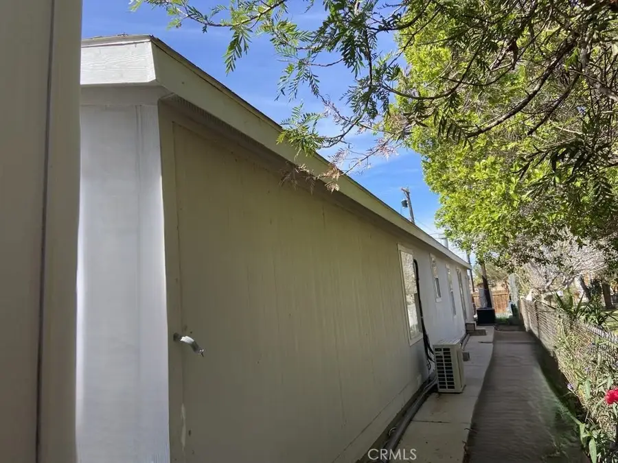 215 East Third Street, Westmorland, CA 92281 - Image #3