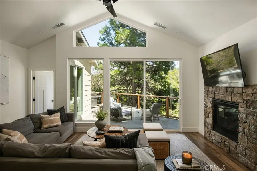 388 Primrose Circle, Lake Arrowhead, CA 92352 - #2